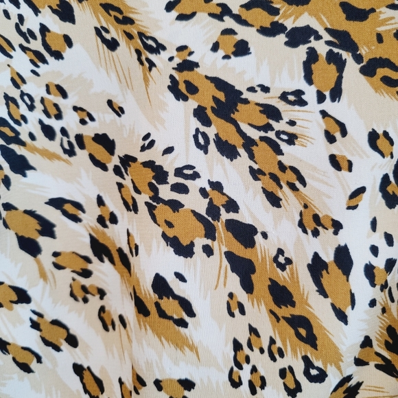 💕 Club Z Collection Cheetah Animal Print Top Size 2X - Picture 8 of 16